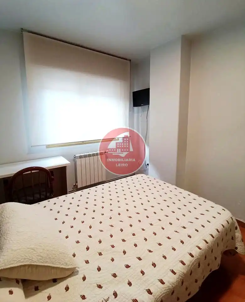 Flat with lift to rent in Rúa Mariscal Pardo de Cela, imagen 6