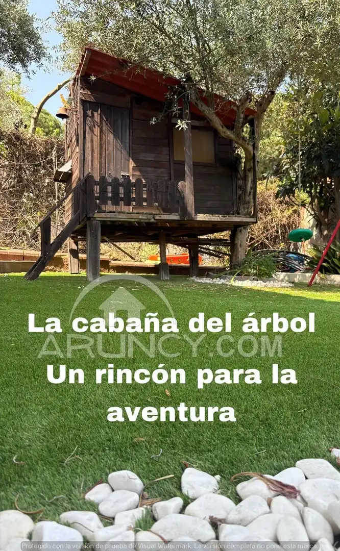 Jardí de Casa o xalet en venda en Alcalá de Guadaira amb Aire condicionat, Calefacció i Jardí privat