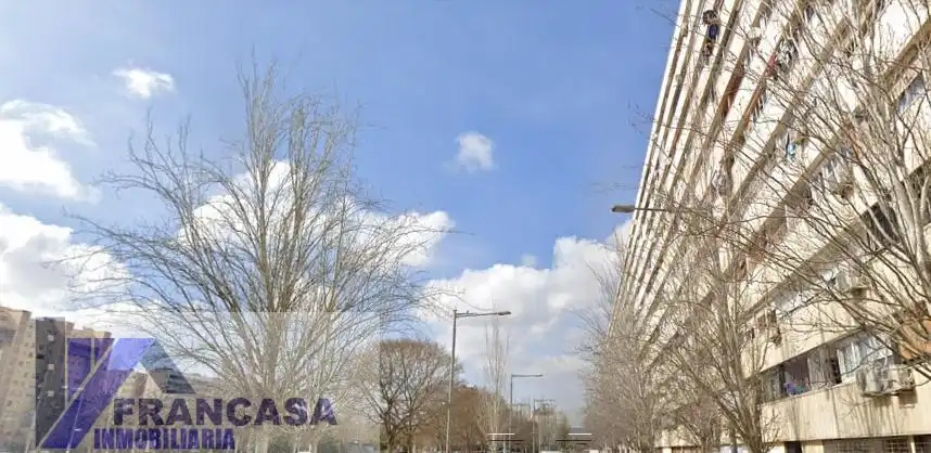 Vista exterior de Pis en venda en Sant Adrià de Besòs
