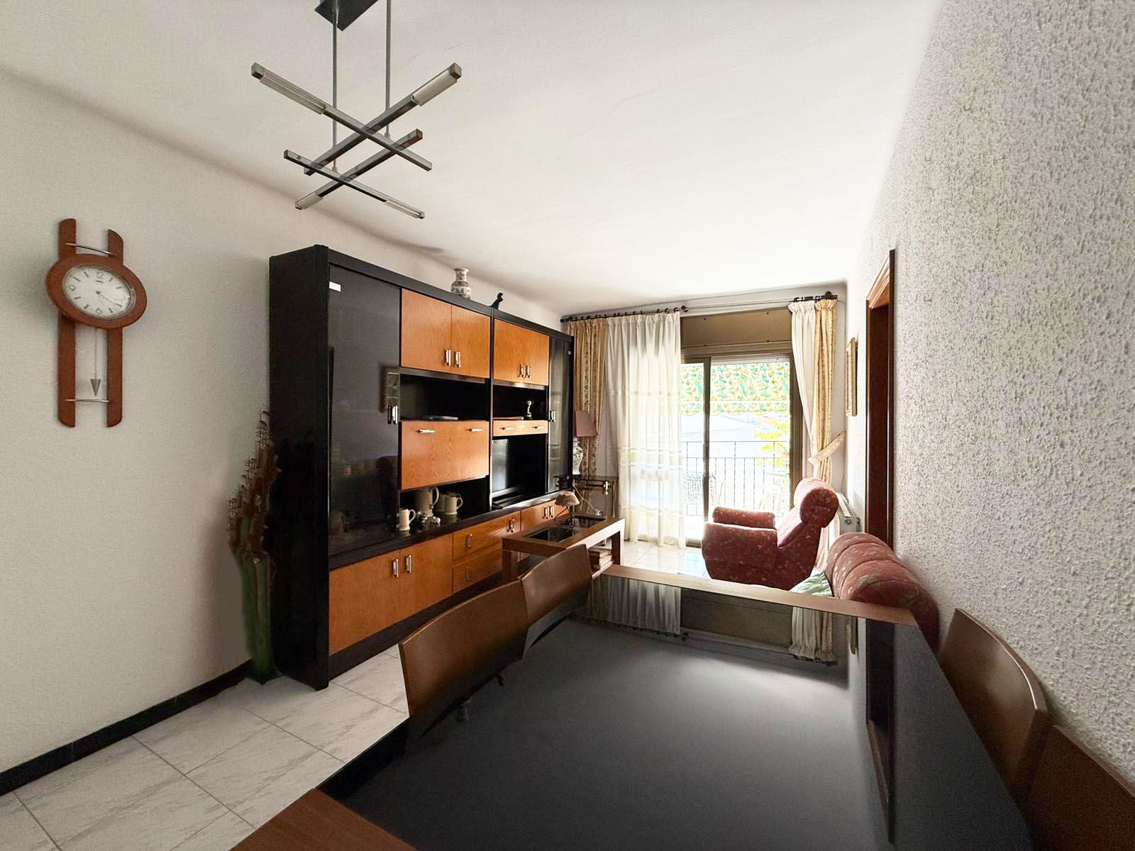 Wohnzimmer von Wohnung zum verkauf in Santa Coloma de Gramenet mit Heizung und Balkon