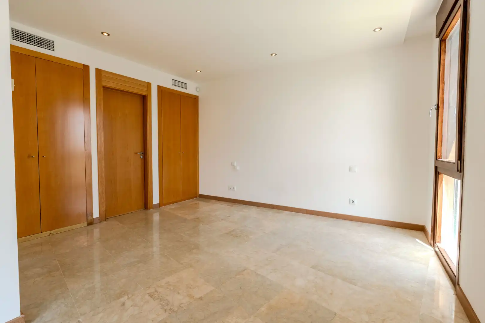 Apartments for sale in Marbella  with Air Conditioner, Heating and Terrace