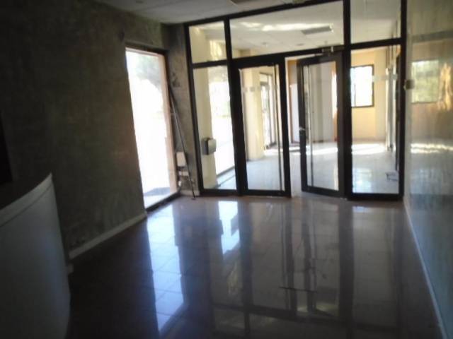 Local comercial en Venta en Zona Industrial