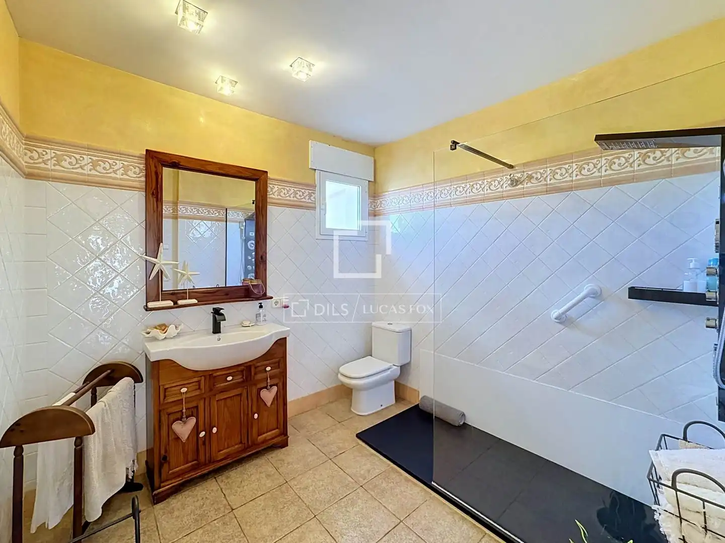 Maison rustique avec terrasse à vendre à Es Castell poble, imagen 24