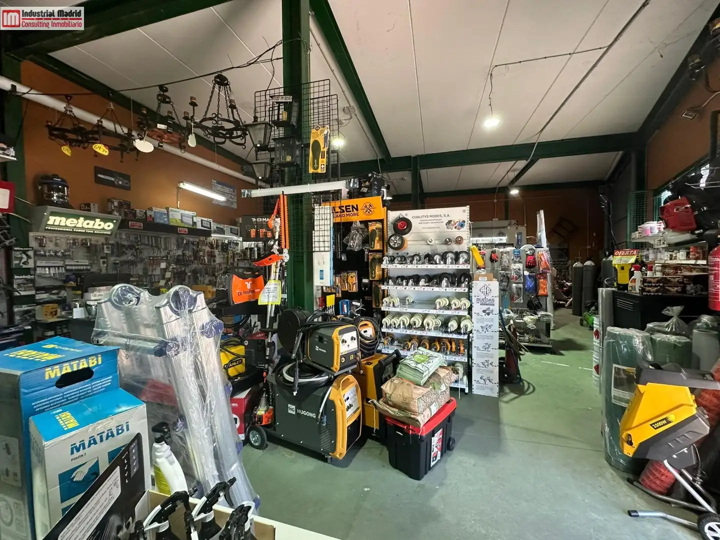 Nave industrial en venta en Torres de la Alameda