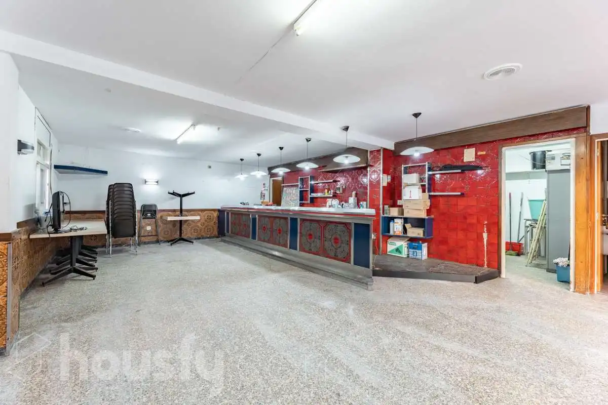 Local comercial en venda a Calle Frederic Mompou ., imagen 8