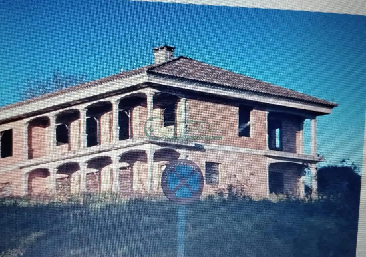 Vista exterior de Casa o xalet en venda en Redondela amb Calefacció, Jardí privat i Terrassa