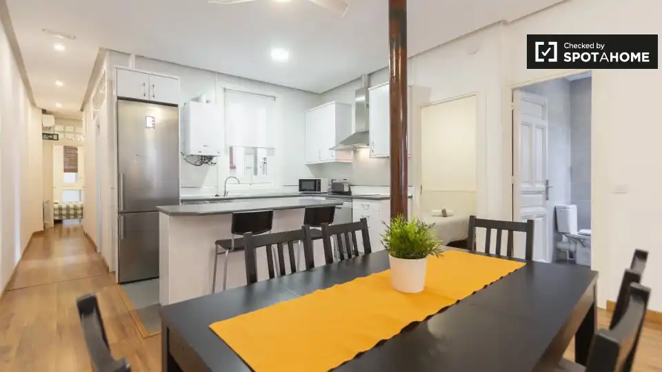 Wohnung mit Terrasse zur Miete in Centro