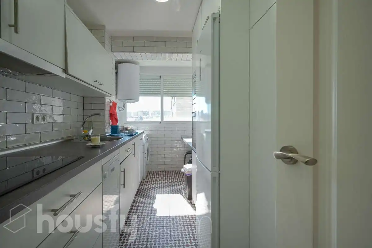 Cocina de Piso en venta en Madrid con Calefacción, Terraza y Trastero