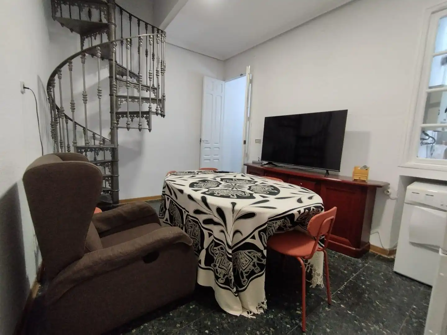 Living room of Flat for share in Badajoz  with Air Conditioner