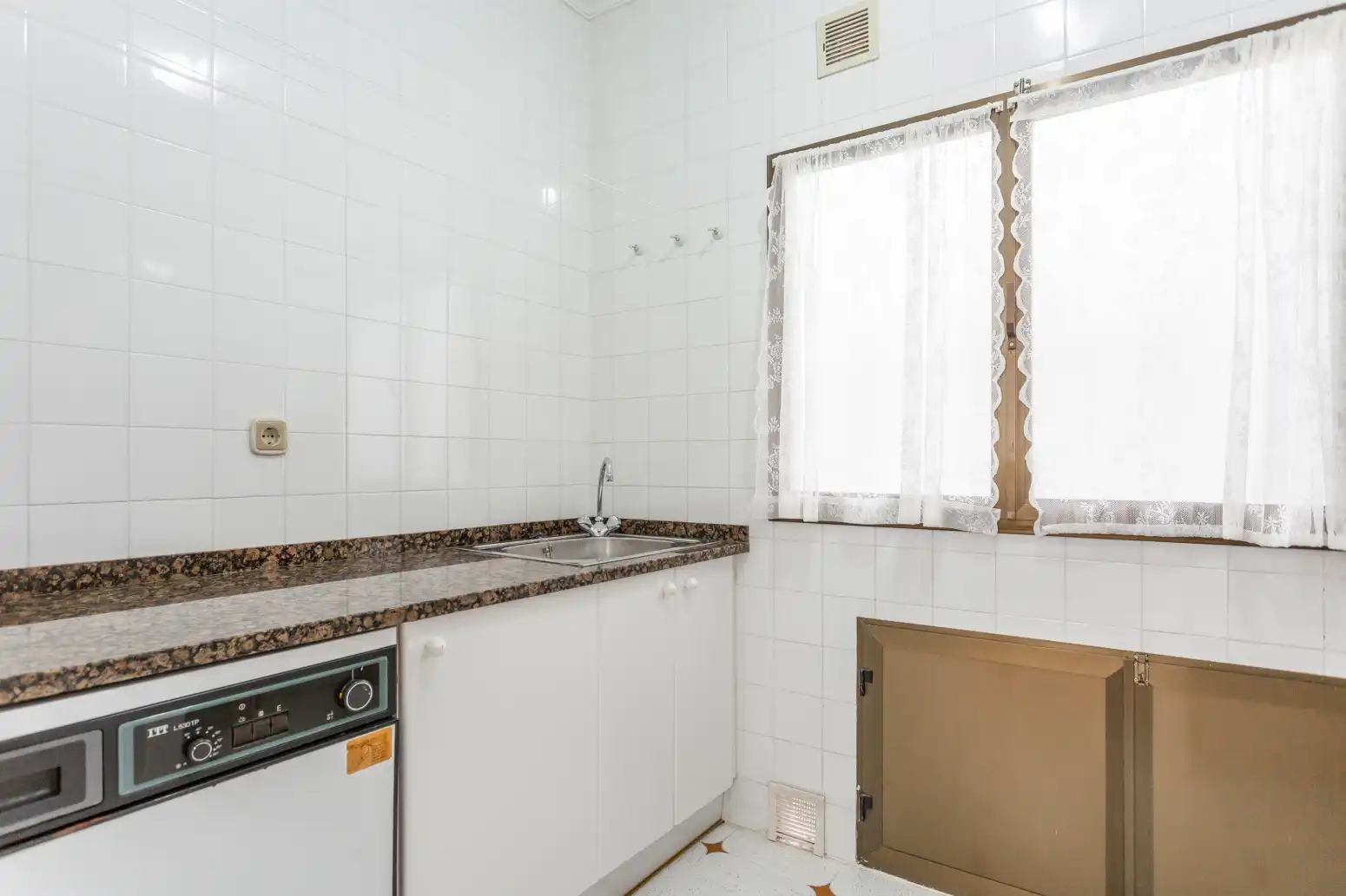 Cocina de Piso en venta en Lekeitio con Calefacción y Balcón