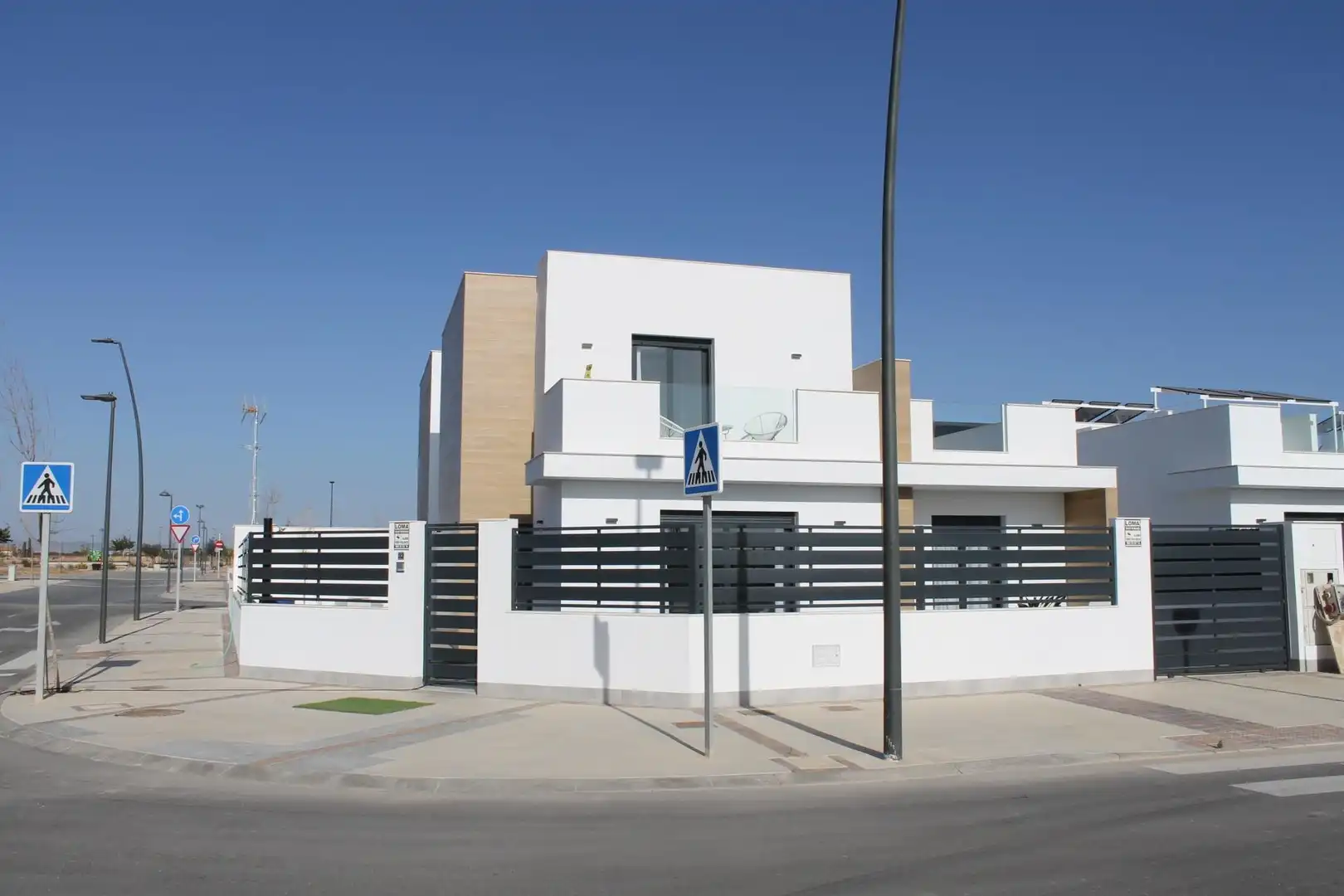 Villa avec terrasse à vendre à Roldán