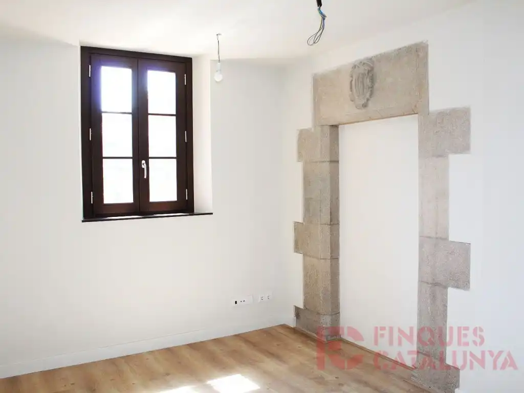 Flat for sale in Centre - Barri Vell