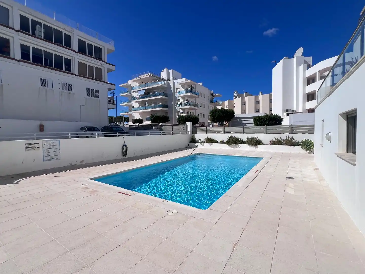 Piscina de Pis en venda en Sant Antoni de Portmany amb Aire condicionat i Terrassa