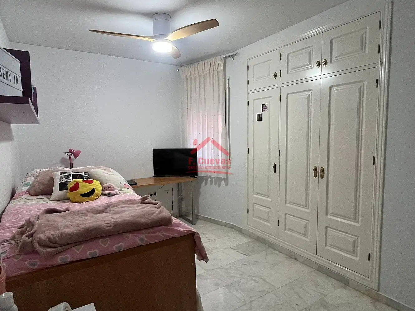 Habitación de Casa o chalet en venta en Vélez-Málaga con Aire acondicionado, Calefacción y Terraza