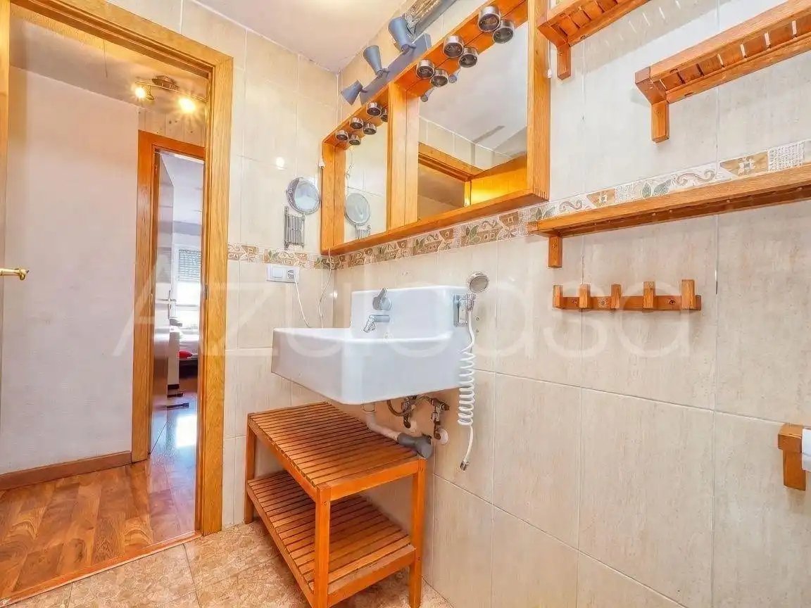 Bathroom of Flat for sale in Alicante / Alacant  with Air Conditioner, Terrace and Storage room