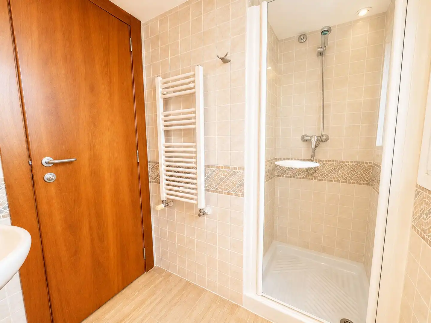 Baño de Apartamento en venta en Calpe / Calp con Aire acondicionado, Calefacción y Jardín privado