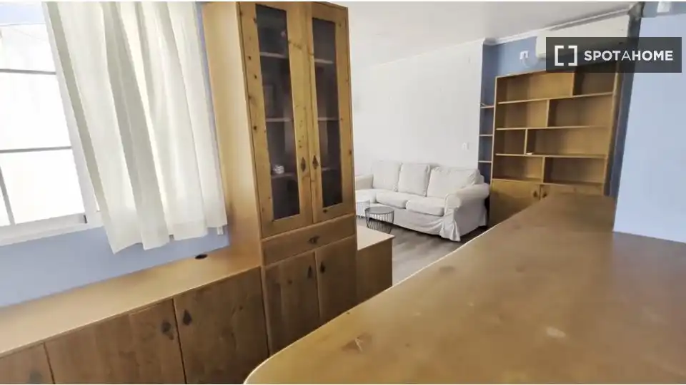 Sala d'estar de Pis de lloguer en Valencia amb Aire condicionat, Calefacció i Moblat