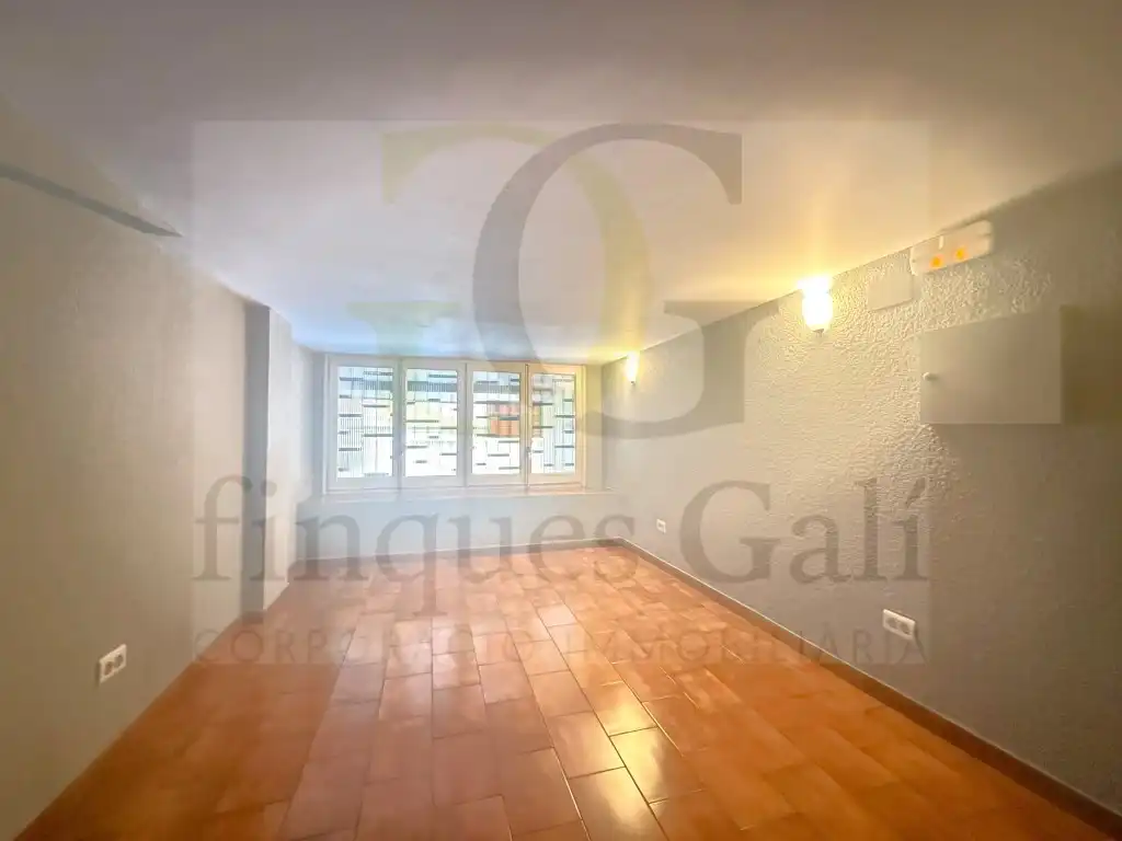 Commercial properties for rent in Manresa