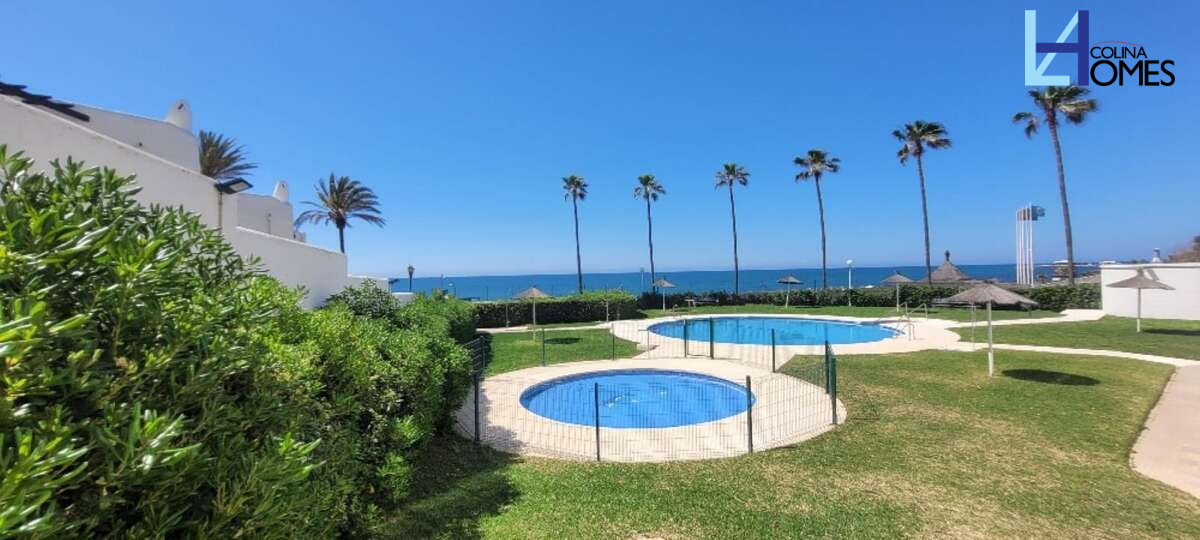 Jardí de Estudi en venda en Marbella amb Aire condicionat, Terrassa i Moblat