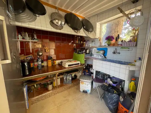 Cuina de Casa o xalet en venda en Alicante / Alacant amb Aire condicionat, Calefacció i Jardí privat