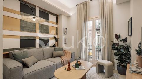 Foto 2 de Apartament de lloguer a Carrer del Portal Nou, Sant Pere, Sta. Caterina i la Ribera, Barcelona