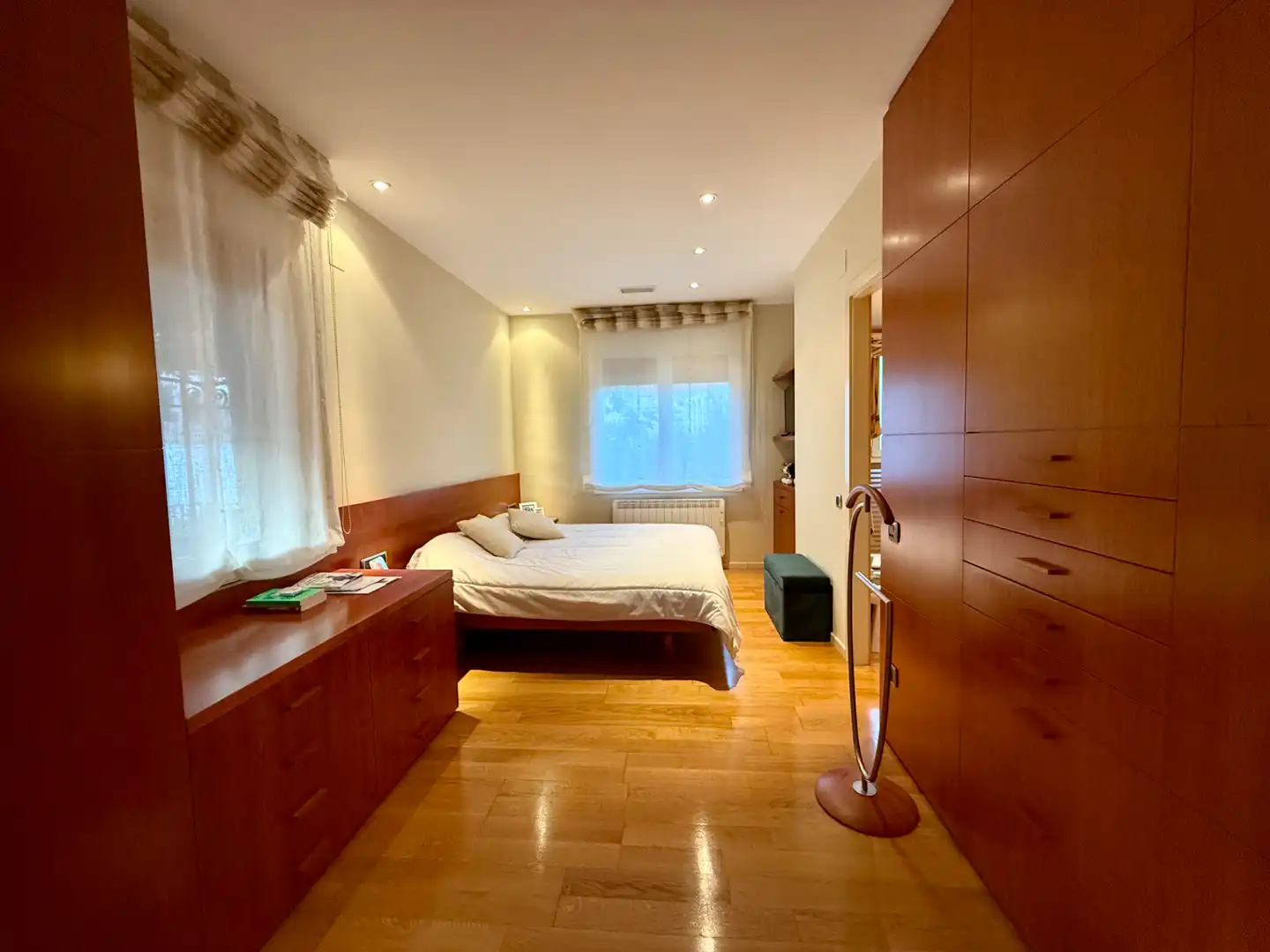Habitación de Casa o chalet en venta en Castellar del Vallès con Calefacción, Jardín privado y Terraza