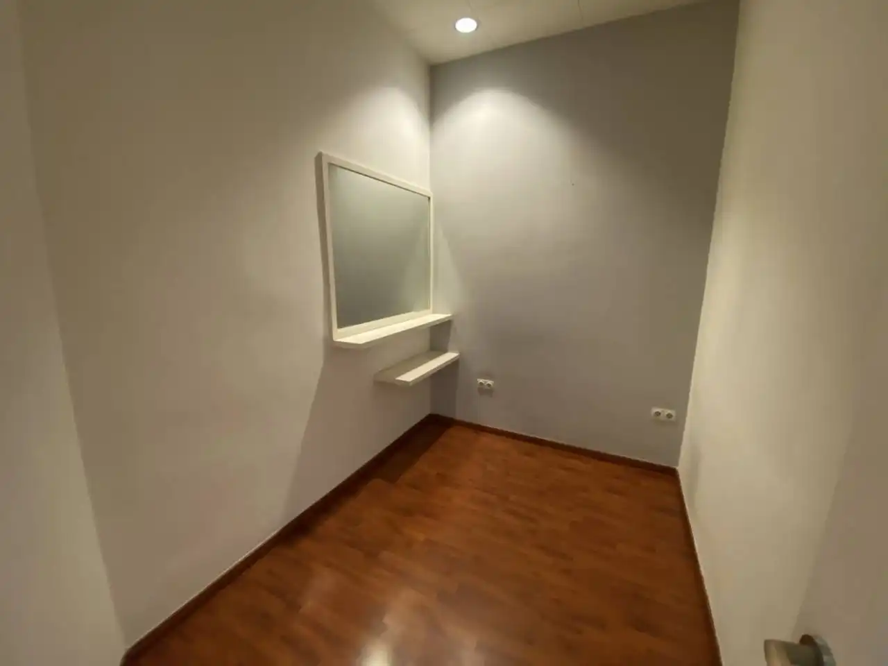 Local comercial en alquiler en Eixample Nord, imagen 5