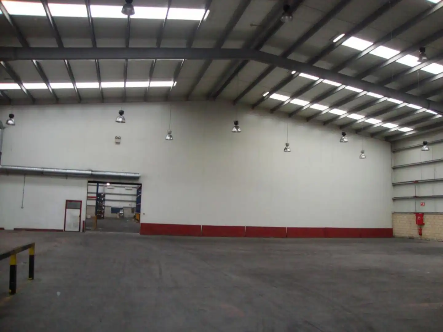 Nave industrial en venta en Viana