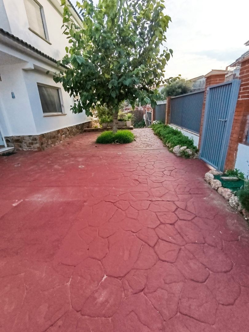 Terrassa de Casa o xalet en venda en Caldes de Montbui amb Calefacció, Jardí privat i Terrassa
