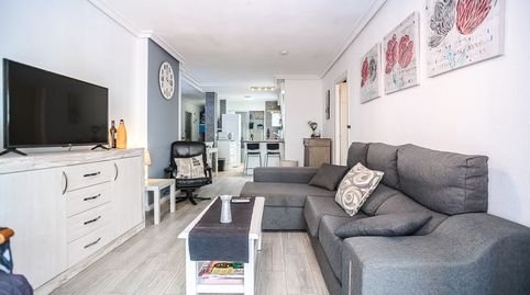 Foto 3 de Piso en venta en Zona Playa del Cura, Torrevieja