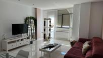 Living room of Apartment for sale in Rosselló  with Air Conditioner