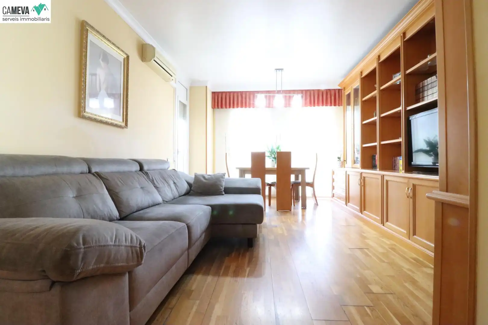 Sala de estar de Piso en venta en Sabadell con Aire acondicionado, Calefacción y Parquet