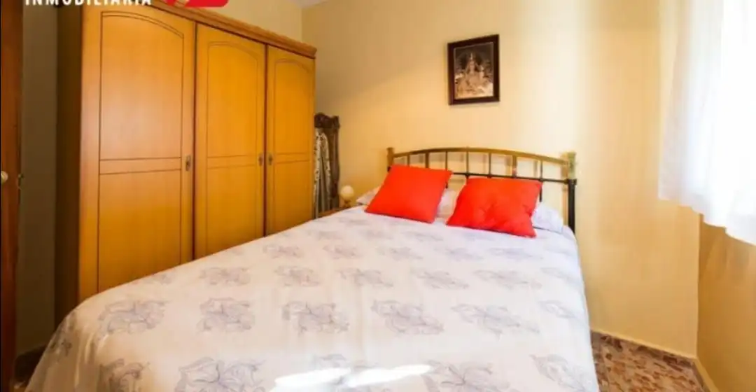 Schlafzimmer von Fabrik Grundstücke zum Verkauf in Córdoba