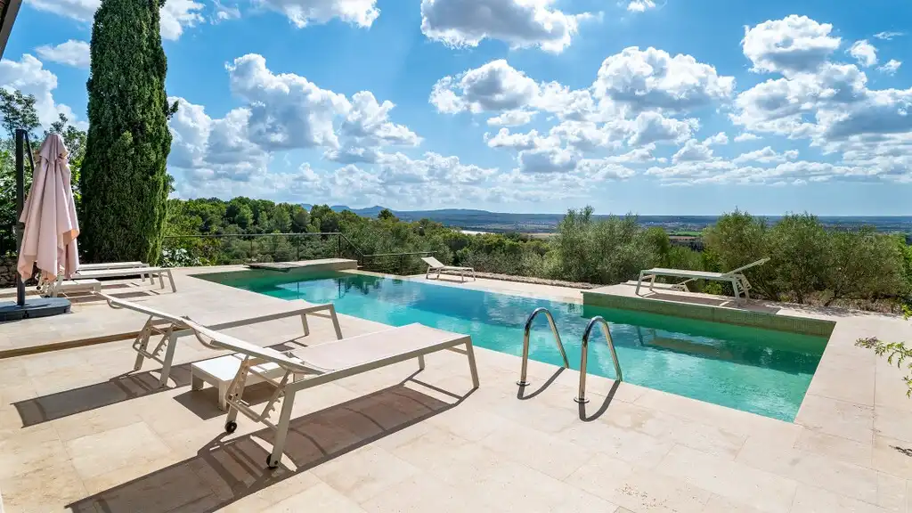 Casa rustica con piscina in vendita a Llevant