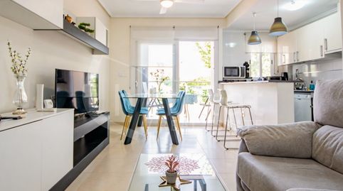 Foto 3 de Apartament en venda a Calle la Paz, Los Montesinos, Alicante