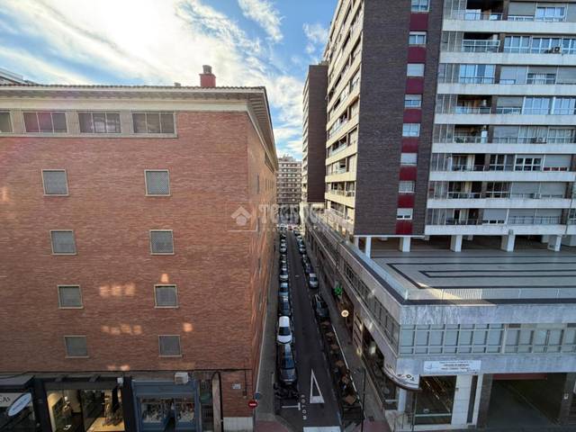 Piso en Venta en Plaza de Toros