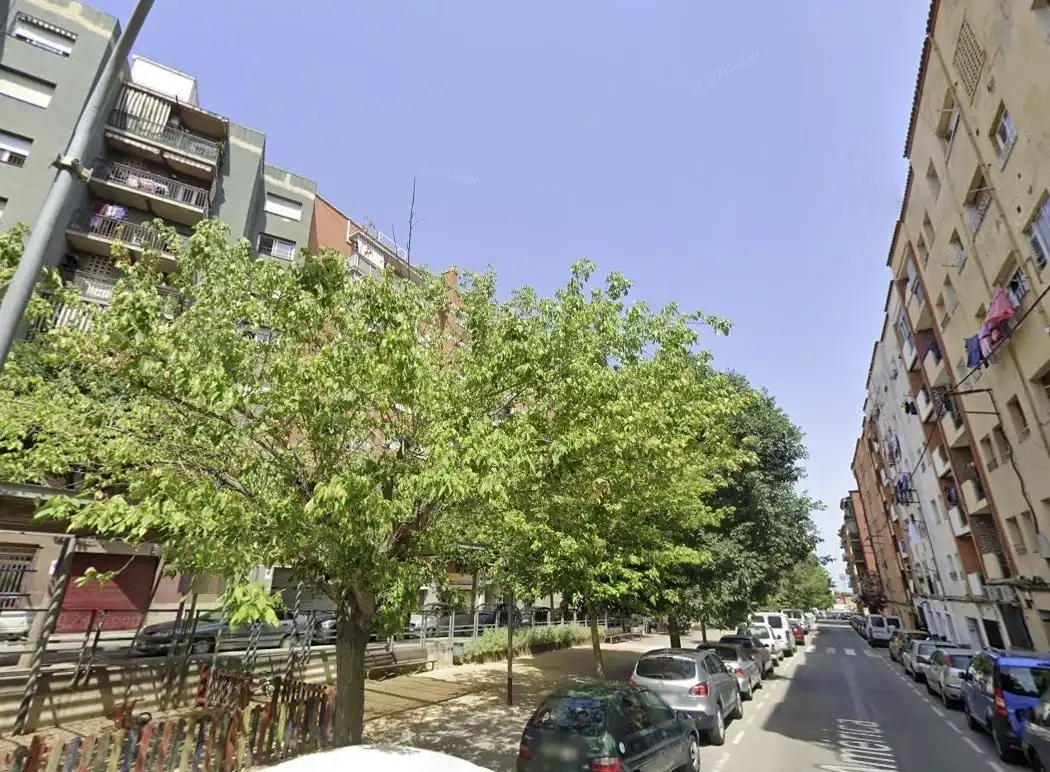 Piso con terraza en venta en AMERICA