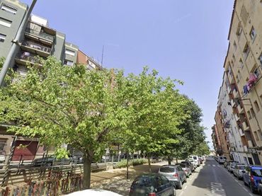 Piso con balcón en venta en AMERICA