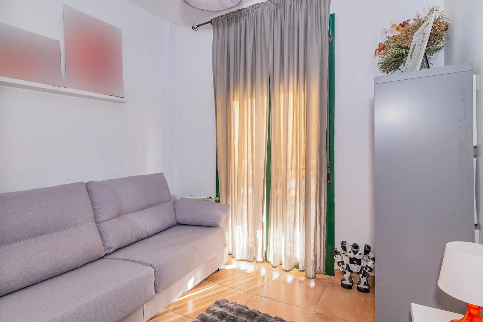 Sala d'estar de Casa adosada en venda en Alhendín amb Terrassa, Traster i Balcó