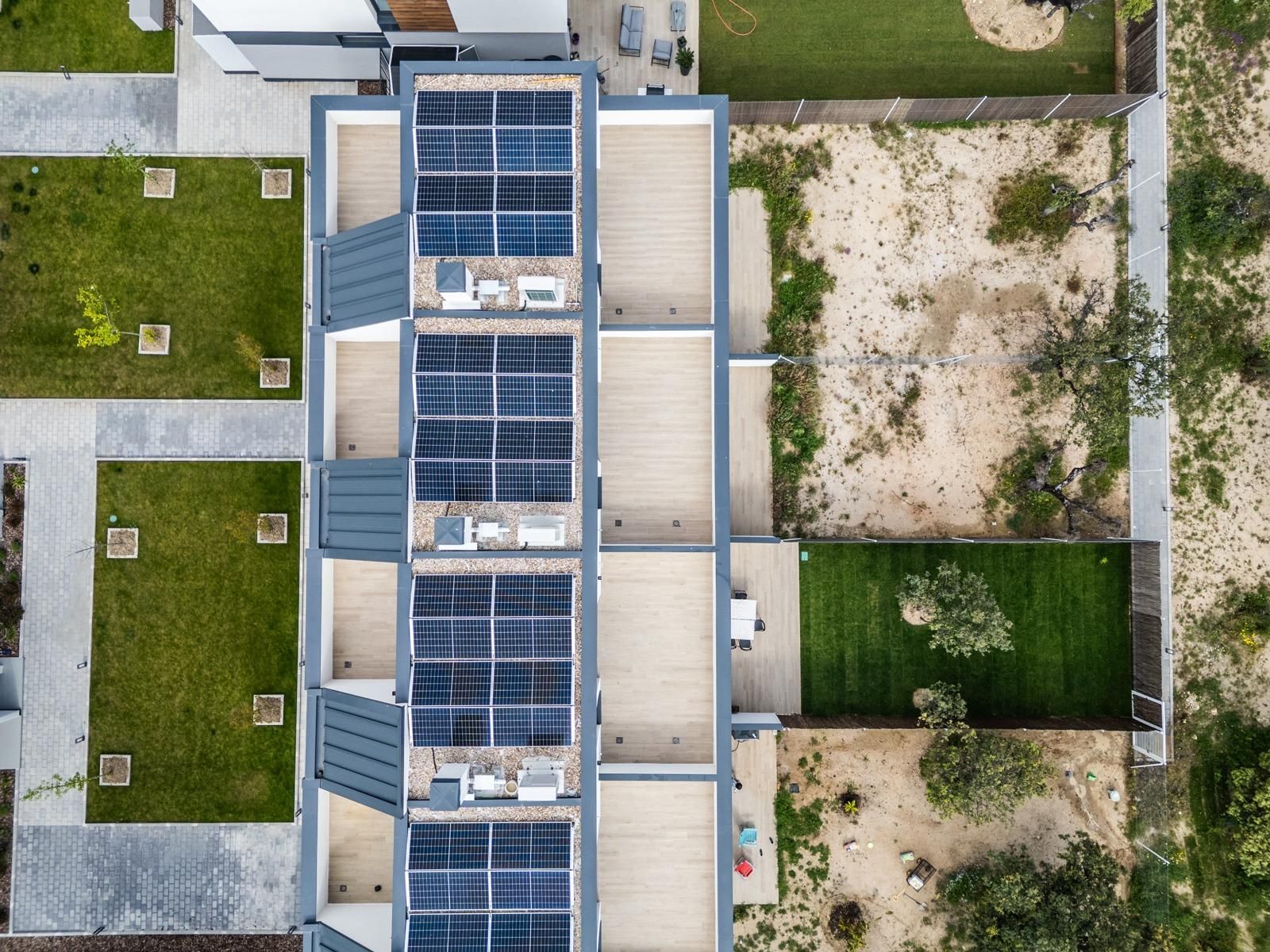 Exterior view of Single-family semi-detached for sale in Las Rozas de Madrid  with Heating, Private garden and Storage room