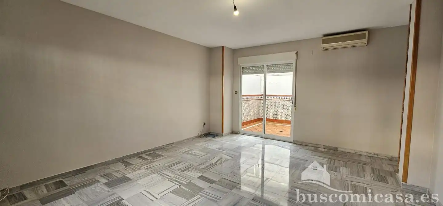 Sala d'estar de Casa adosada en venda en Maracena amb Aire condicionat, Calefacció i Terrassa