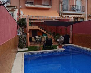 Piscina de Casa o xalet en venda en Mérida amb Aire condicionat, Calefacció i Terrassa