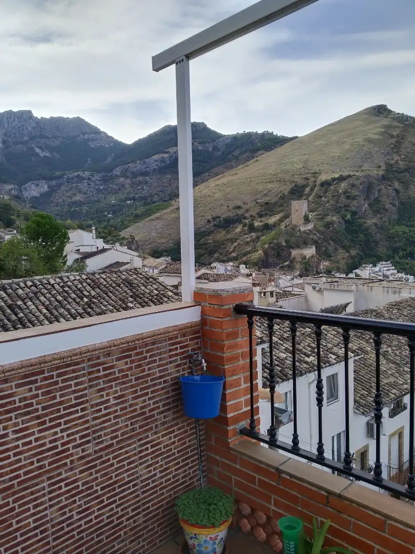 Vista exterior de Casa o chalet en venta en Cazorla con Aire acondicionado, Calefacción y Terraza