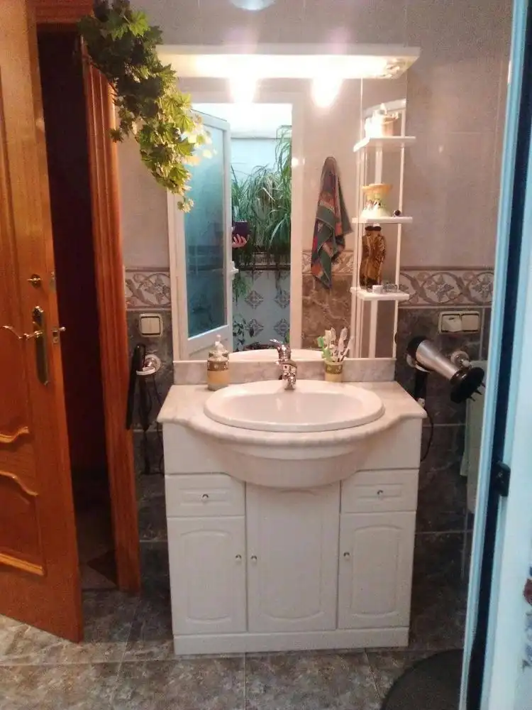 Casa en venda a Huelma, imagen 4