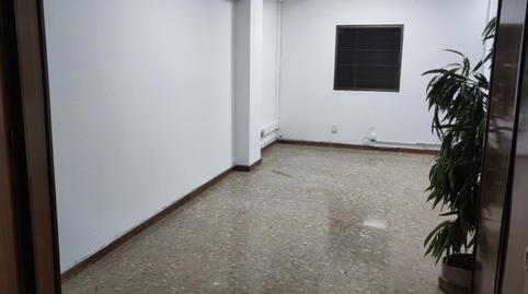 Foto 2 de Oficina de lloguer a Avenida Blas Infante, El Tardón - El Carmen,  Sevilla Capital