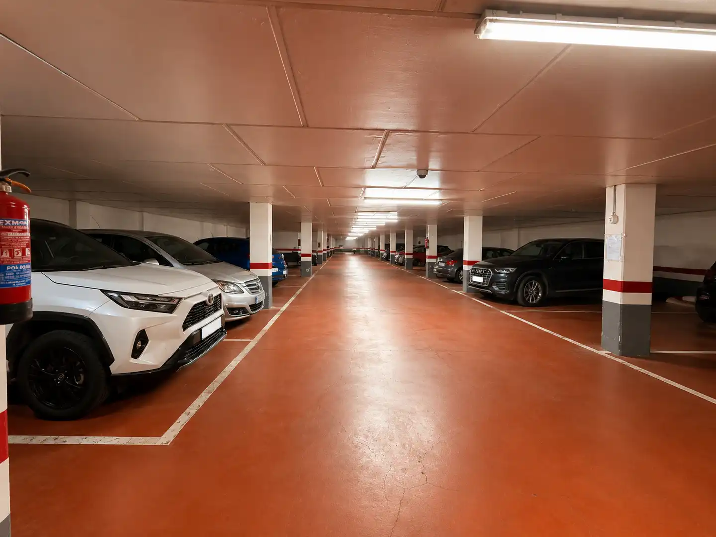 Parking of Flat for sale in Pozuelo de Alarcón  with Air Conditioner, Heating and Storage room