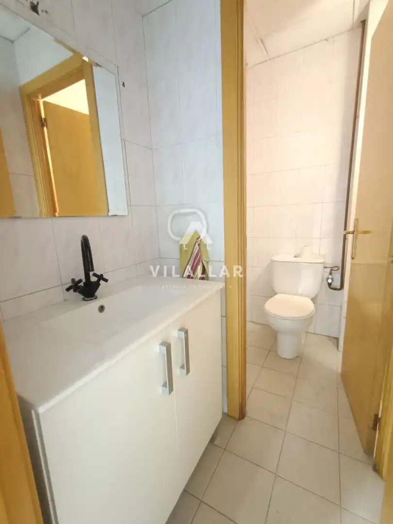 Badezimmer von Geschaftsraum zur Miete in Vilassar de Mar