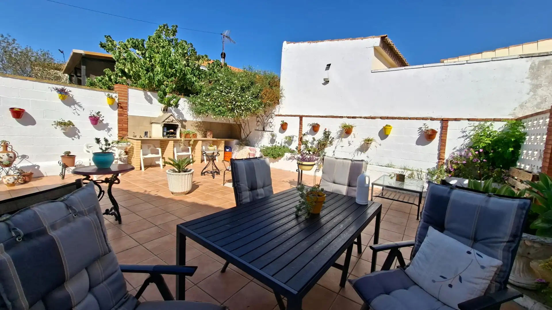 Terrassa de Casa o xalet en venda en Chiclana de la Frontera amb Jardí privat, Terrassa i Traster