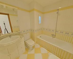 Bathroom of Flat for sale in  Barcelona Capital  with Heating and Parquet flooring