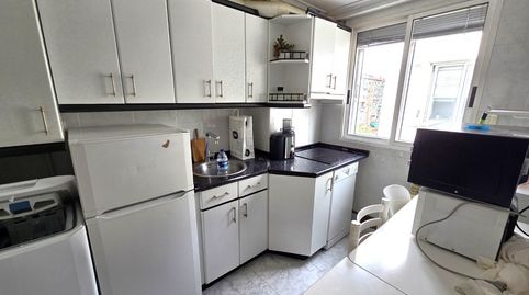 Foto 3 de Piso en venta en Calle Santiago Apóstol, Gamonal - San Bruno - G9, Burgos Capital